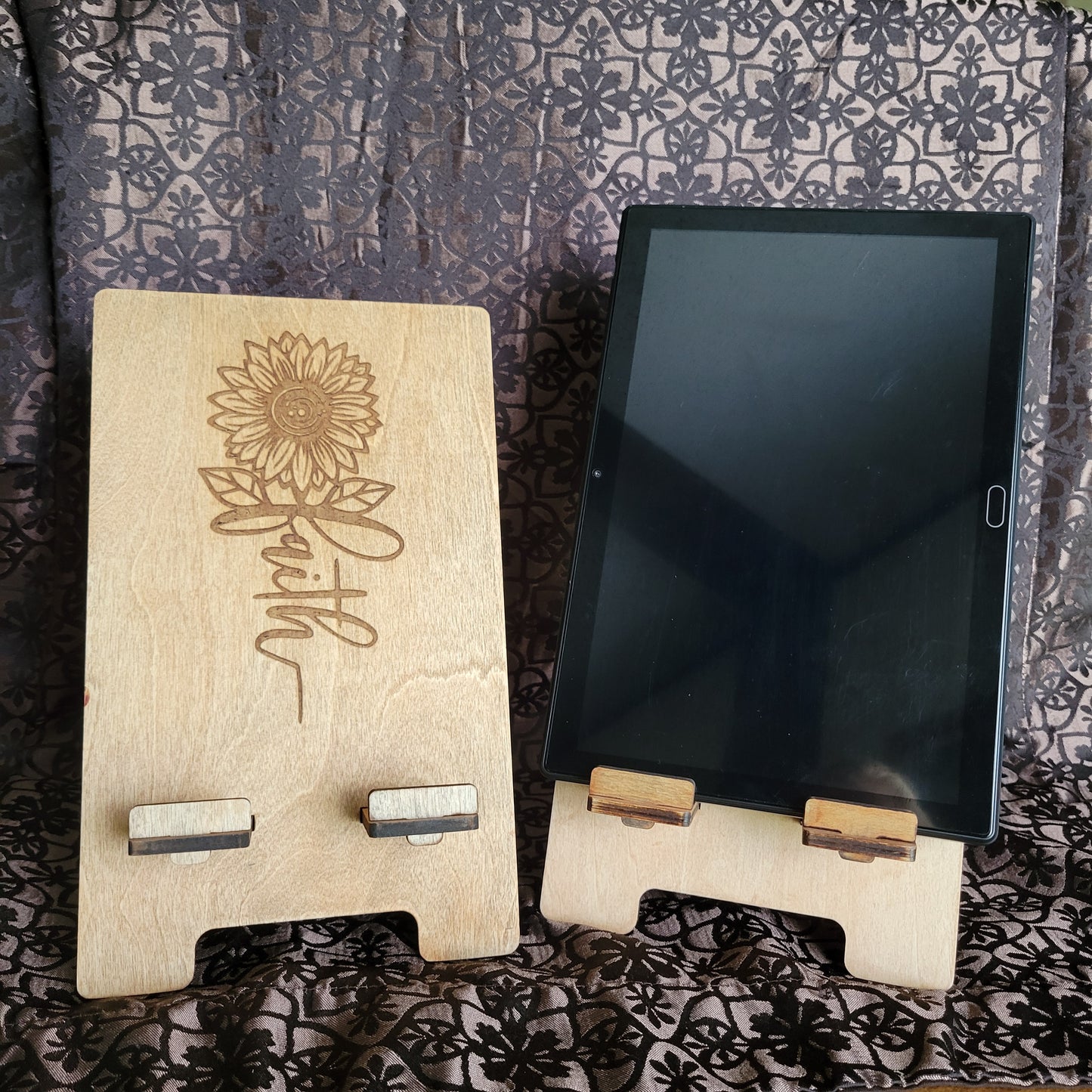 Device stand