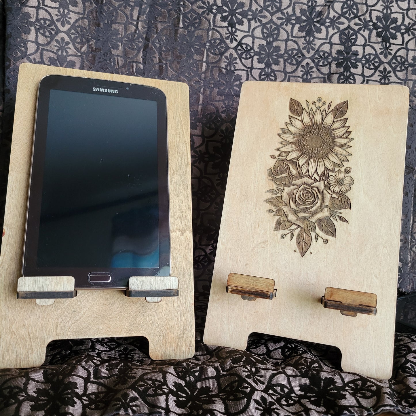 Device stand